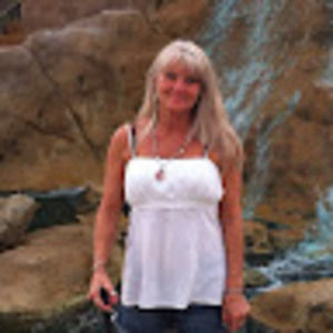 Meet your Posher, Pam